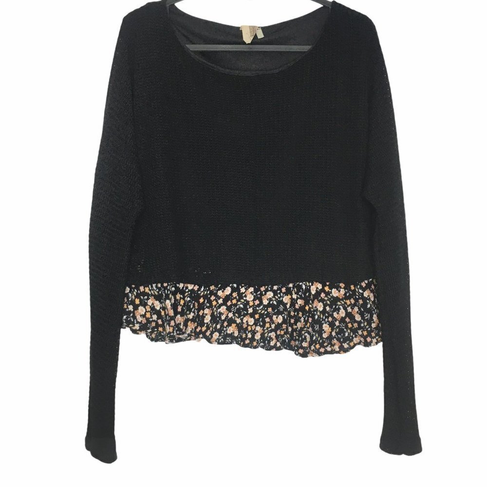 Francesca’s Birdcage Label Sweater Floral Layer S